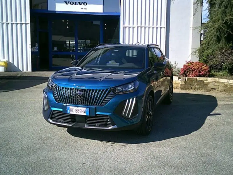 Peugeot 2008 nuova a Novara (3)