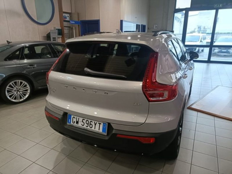 Volvo XC40 usata a Novara (18)