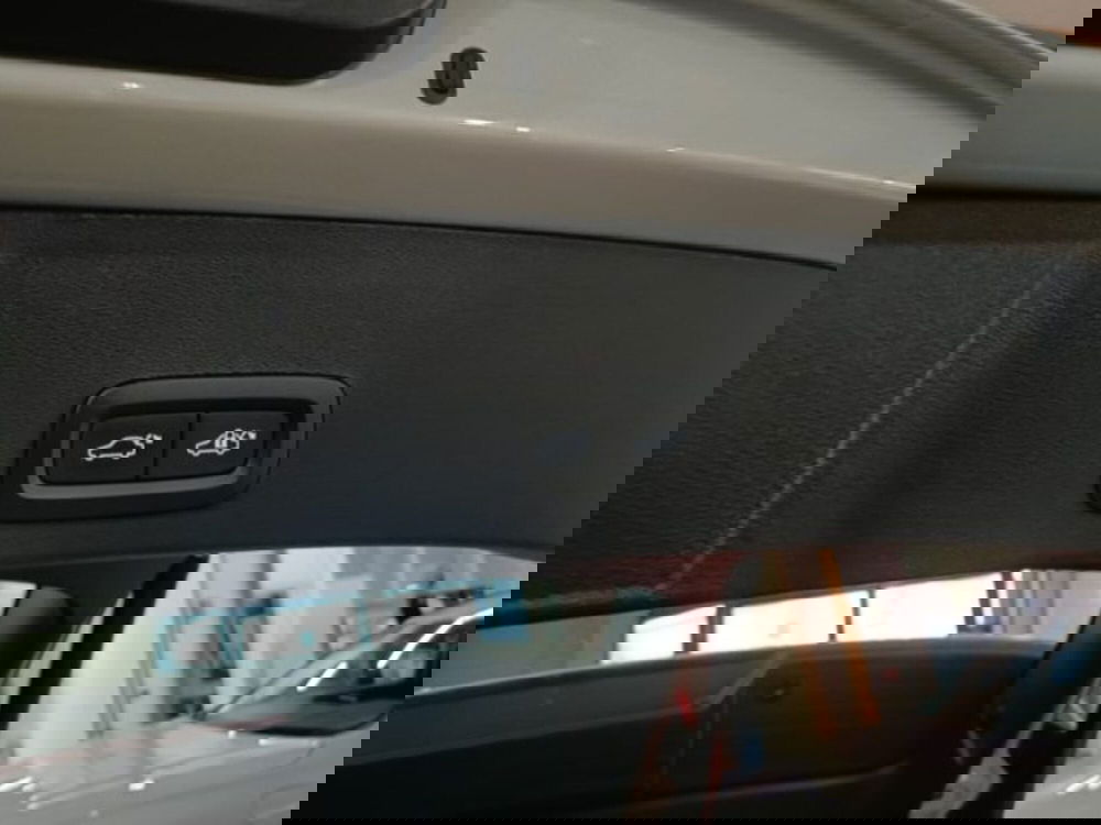 Volvo XC40 usata a Novara (19)