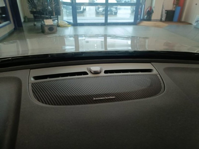 Volvo XC40 usata a Novara (5)