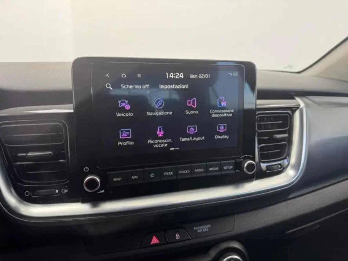 Kia Stonic usata a Como (15)