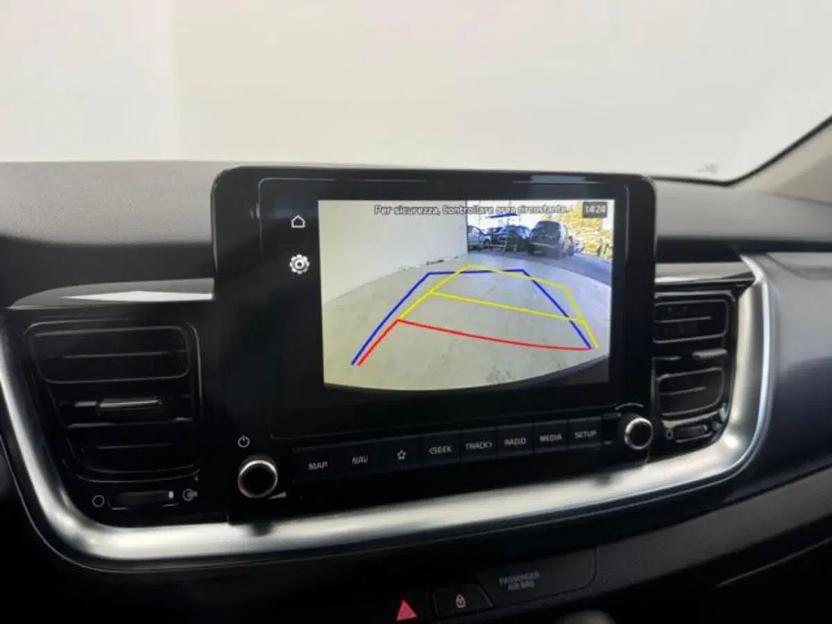 Kia Stonic usata a Como (17)