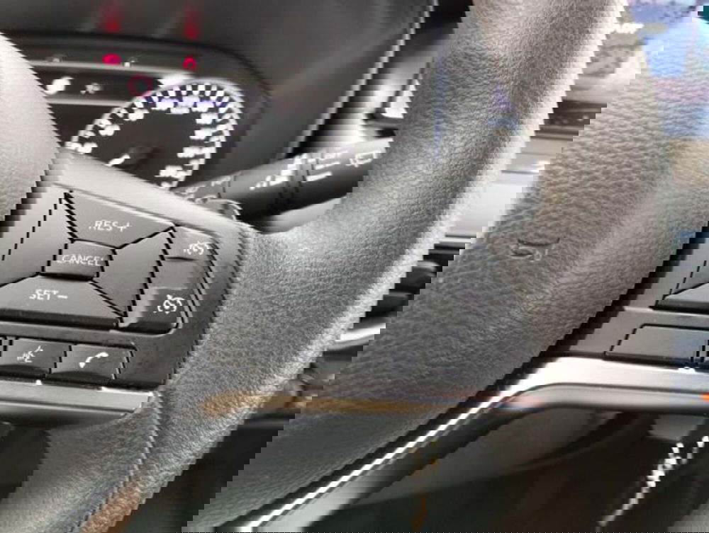 Nissan Juke usata a Como (11)