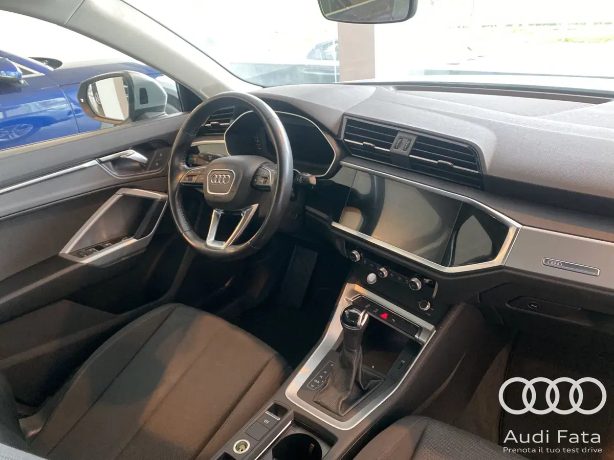 Audi Q3 usata a Catania (16)