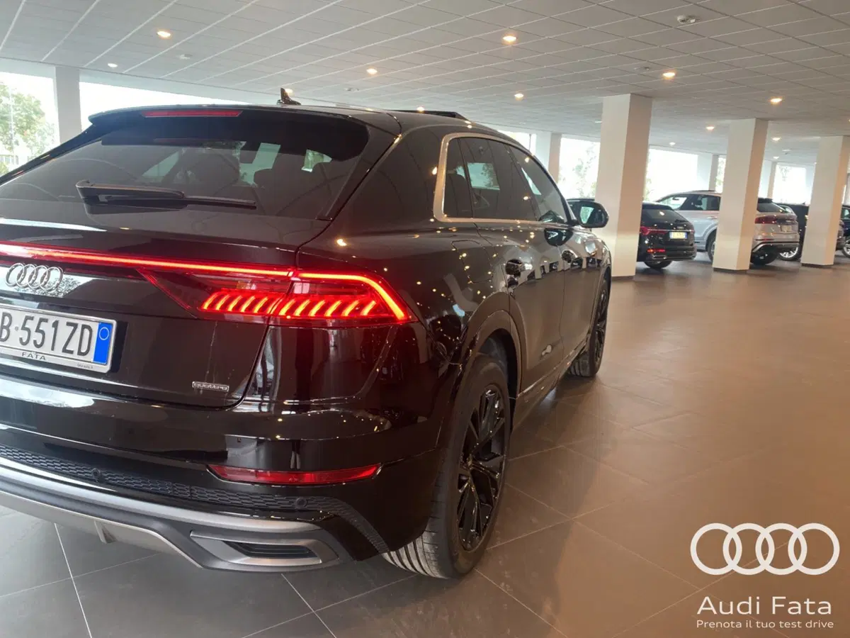 Audi Q8 usata a Catania (11)