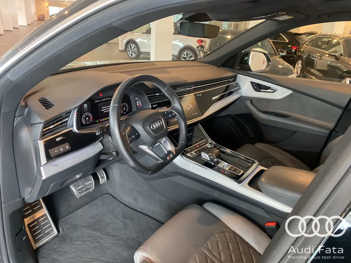 Audi Q8 usata a Catania (13)