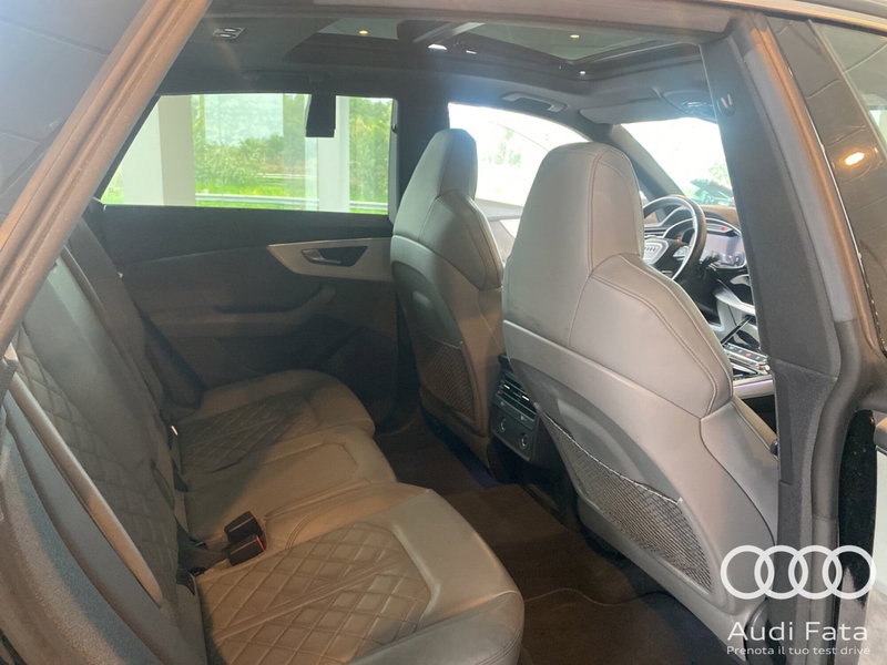 Audi Q8 usata a Catania (16)
