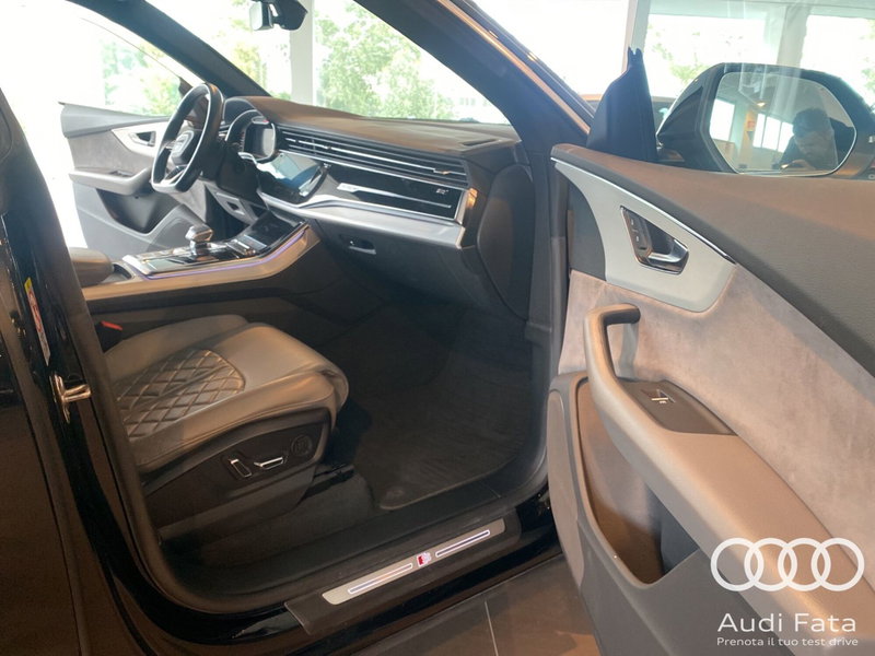 Audi Q8 usata a Catania (17)