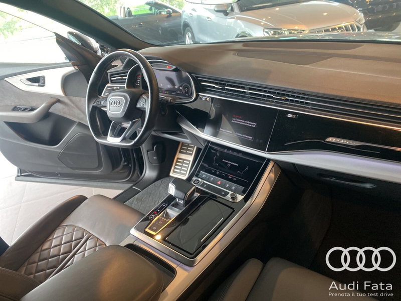 Audi Q8 usata a Catania (18)
