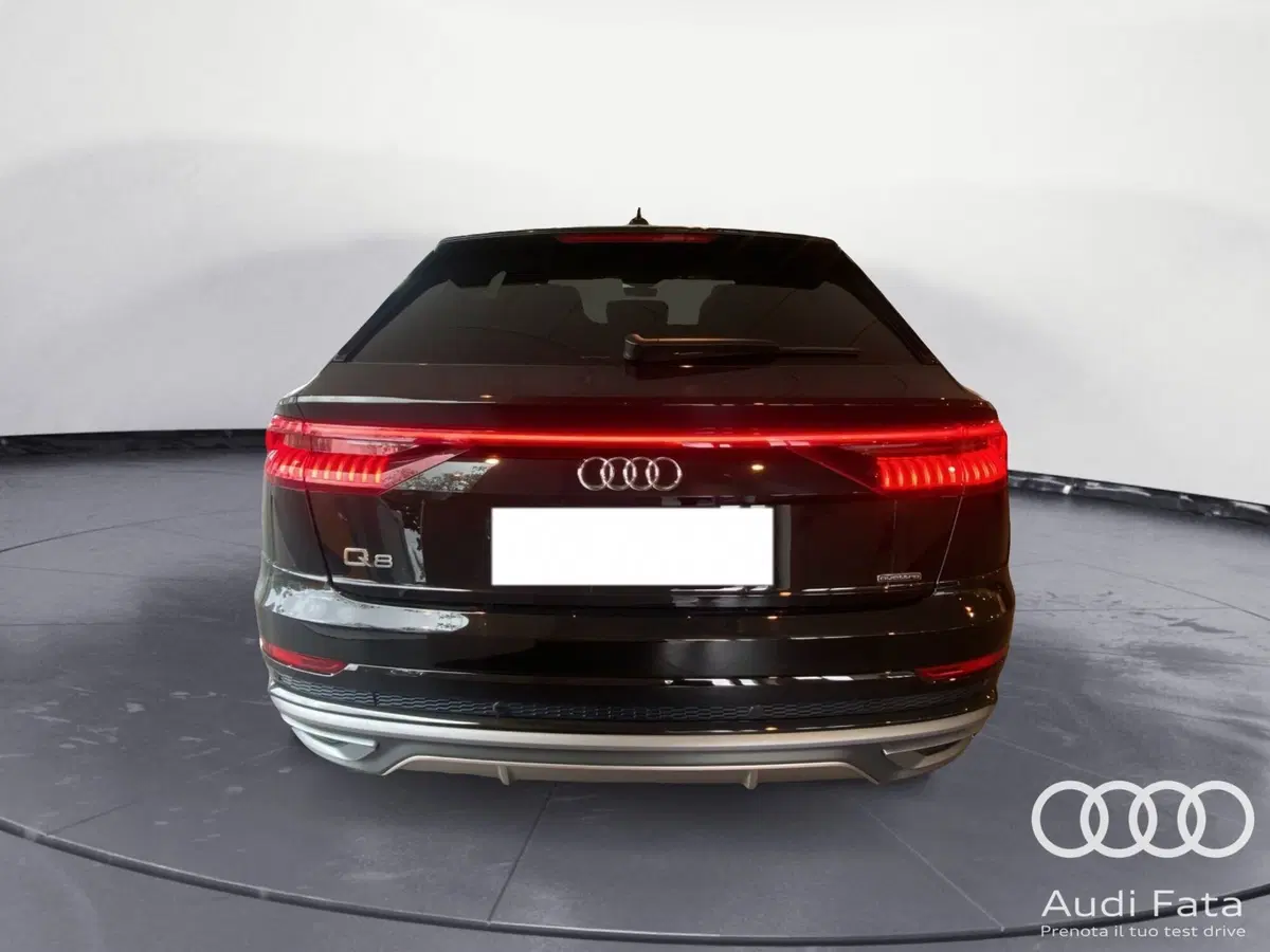 Audi Q8 usata a Catania (4)