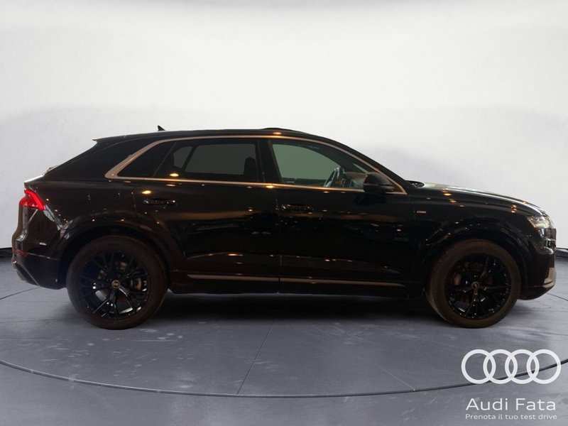 Audi Q8 usata a Catania (7)