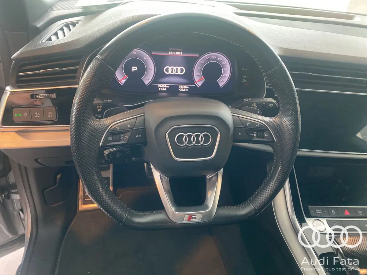 Audi Q8 usata a Catania (10)