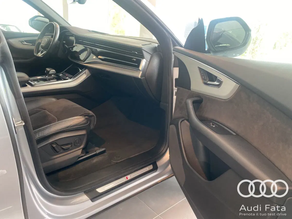 Audi Q8 usata a Catania (15)