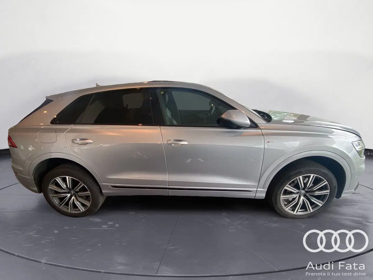 Audi Q8 usata a Catania (2)