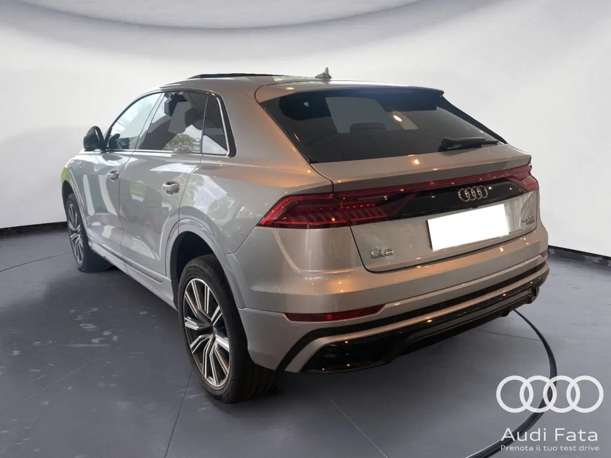 Audi Q8 usata a Catania (6)