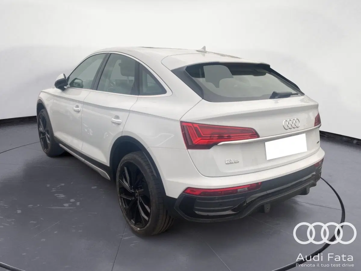 Audi Q5 Sportback usata a Catania (2)