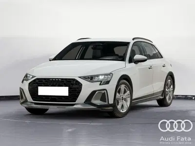 Audi A3 Sportback 35 TDI S tronic Business nuova a Catania