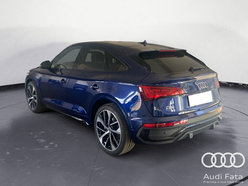Audi Q5 Sportback nuova a Catania (3)