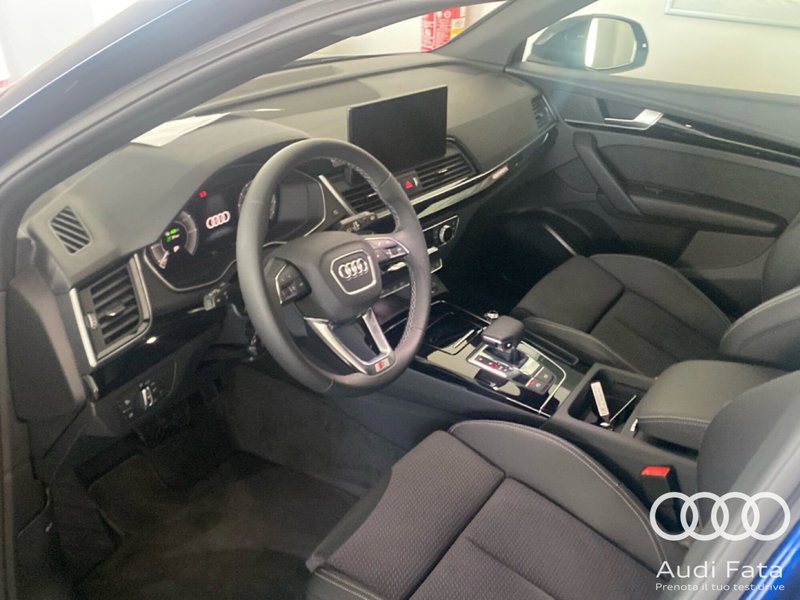Audi Q5 Sportback nuova a Catania (4)