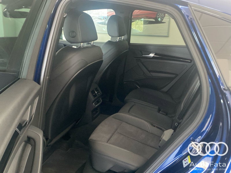 Audi Q5 Sportback nuova a Catania (6)