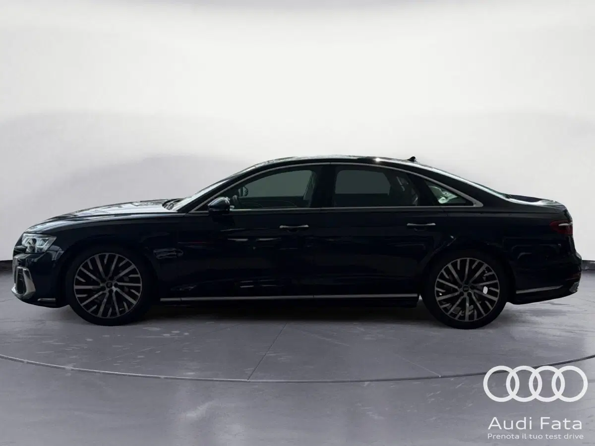 Audi A8 nuova a Catania (2)