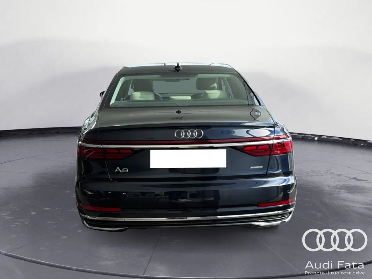 Audi A8 nuova a Catania (5)