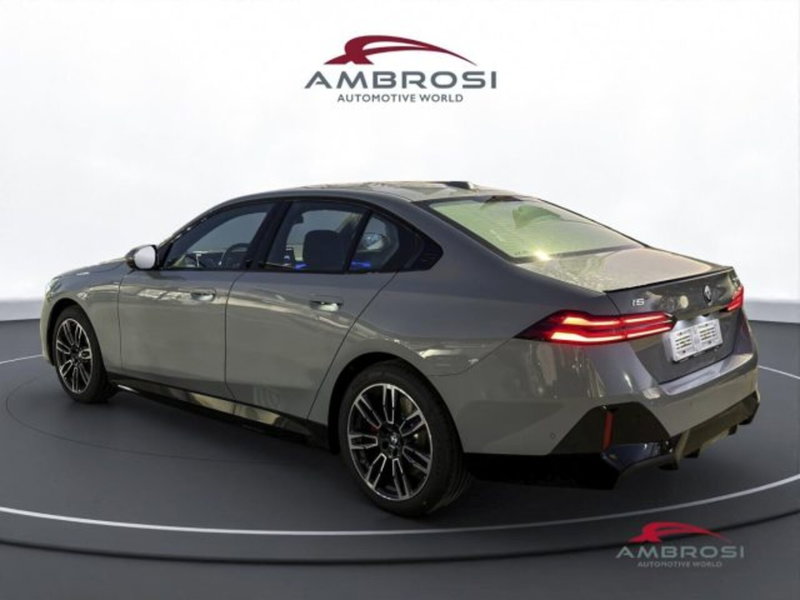 BMW i5 nuova a Perugia (4)