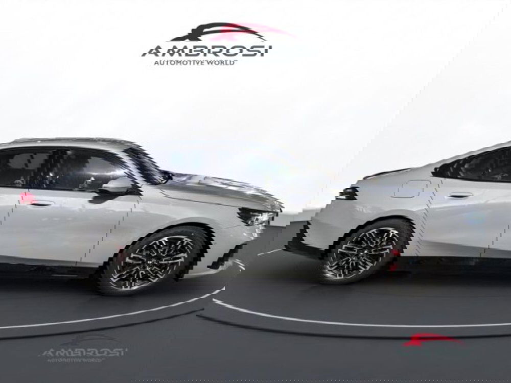 BMW i5 nuova a Perugia (5)