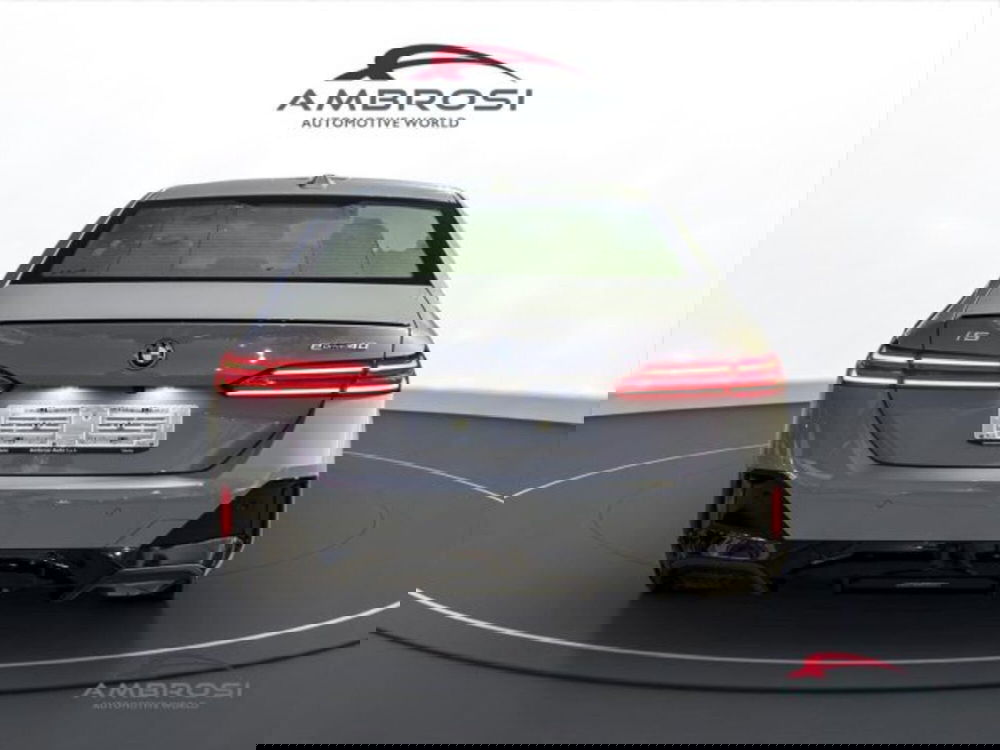 BMW i5 nuova a Perugia (8)