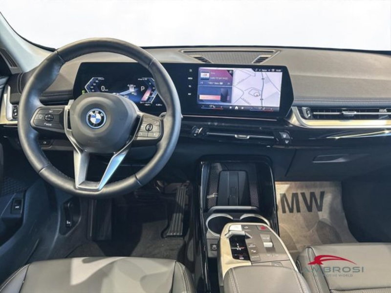 BMW iX1 nuova a Perugia (15)