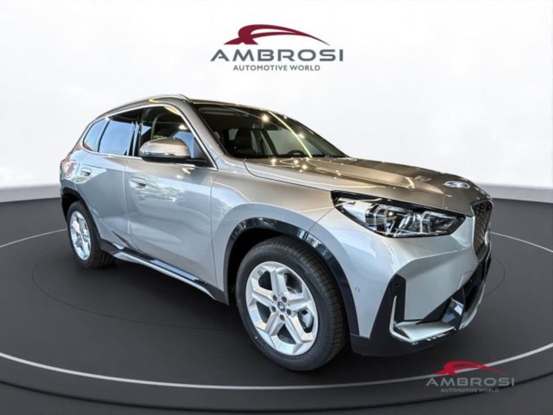 BMW iX1 nuova a Perugia (2)