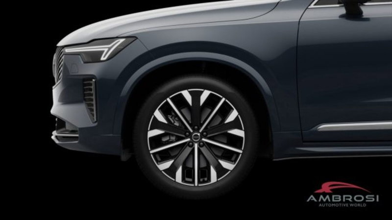 Volvo XC90 nuova a Perugia (9)