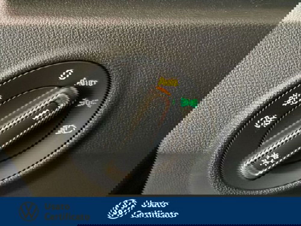 Volkswagen T-Roc usata a Vicenza (14)