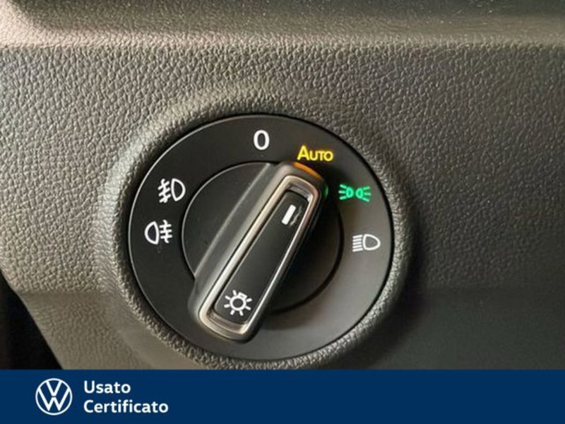 Volkswagen T-Roc usata a Vicenza (14)