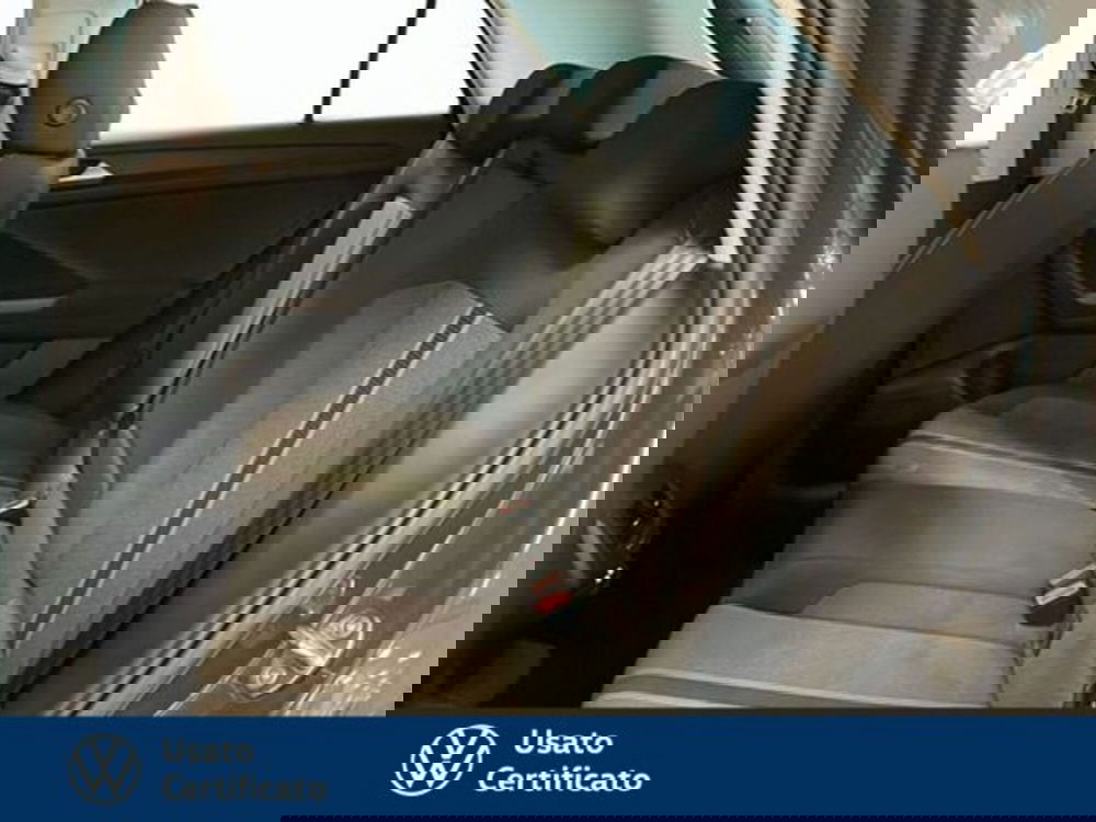 Volkswagen T-Roc usata a Vicenza (16)