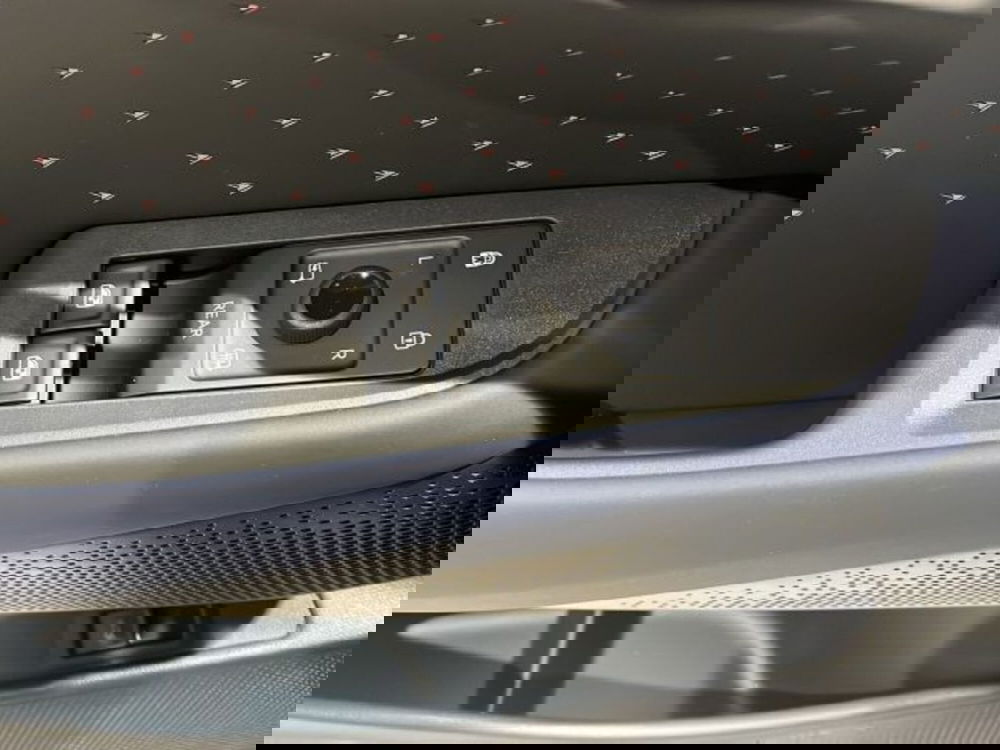 Cupra Tavascan nuova a Vicenza (15)