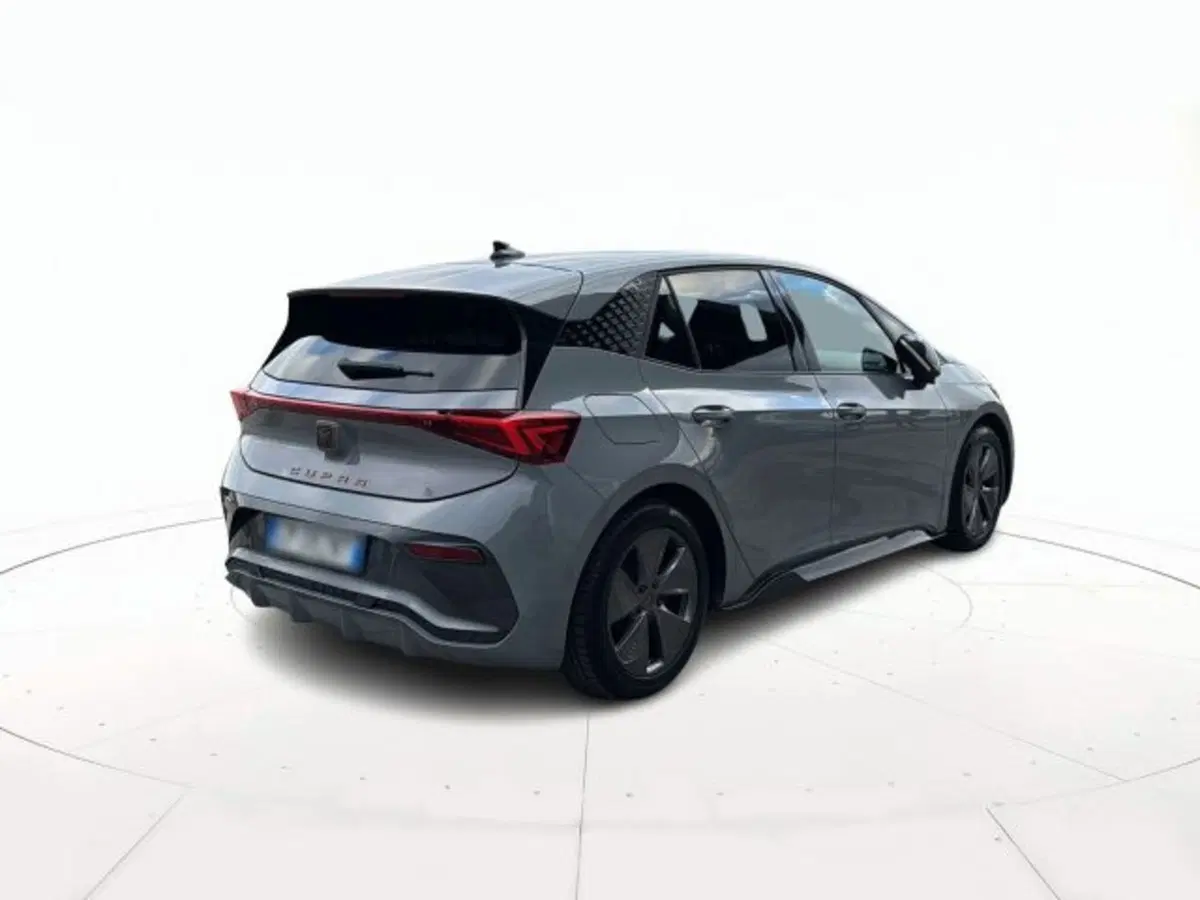 Cupra Born usata a Vicenza (3)