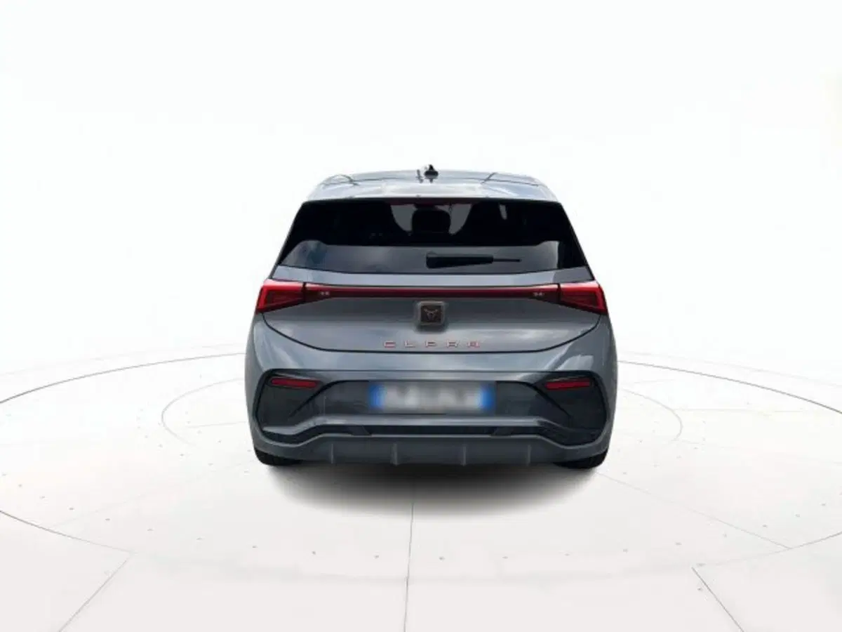 Cupra Born usata a Vicenza (4)