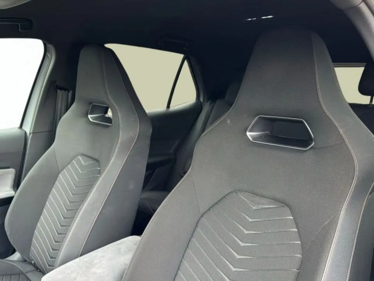 Cupra Born usata a Vicenza (9)