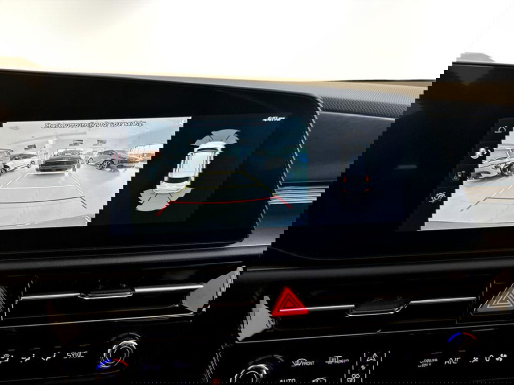 Kia Niro nuova a Piacenza (11)
