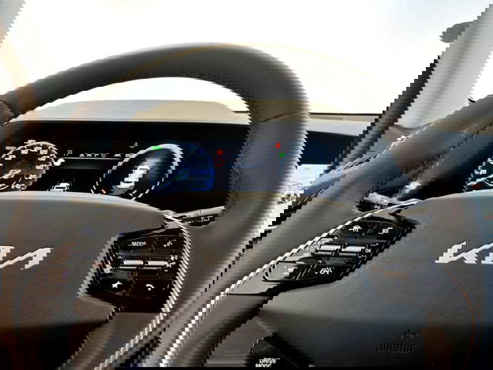 Kia Niro nuova a Piacenza (12)