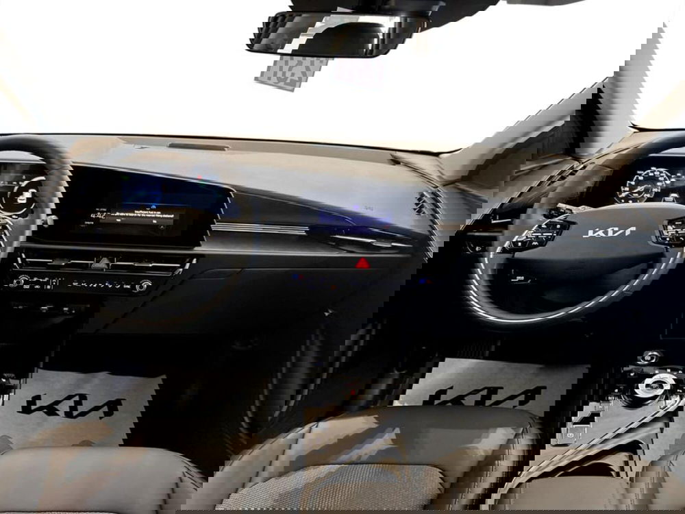 Kia Niro nuova a Piacenza (8)