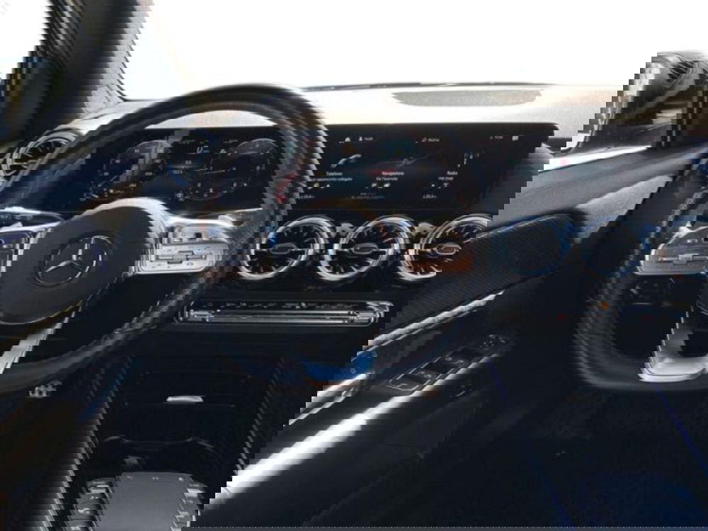 Mercedes-Benz GLA SUV usata a Avellino (10)