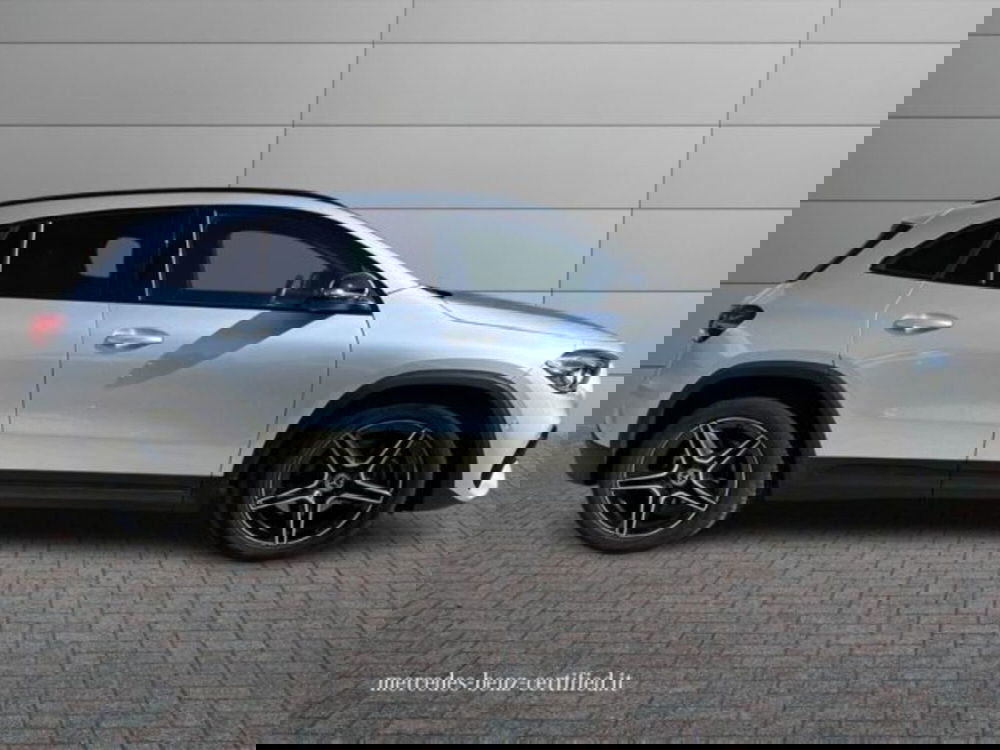 Mercedes-Benz GLA SUV usata a Avellino (5)