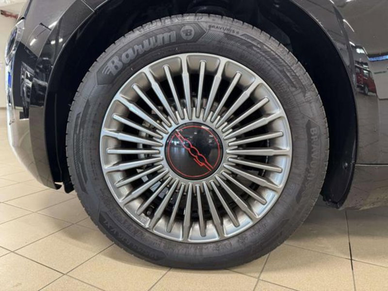 Fiat 500e usata a Firenze (9)
