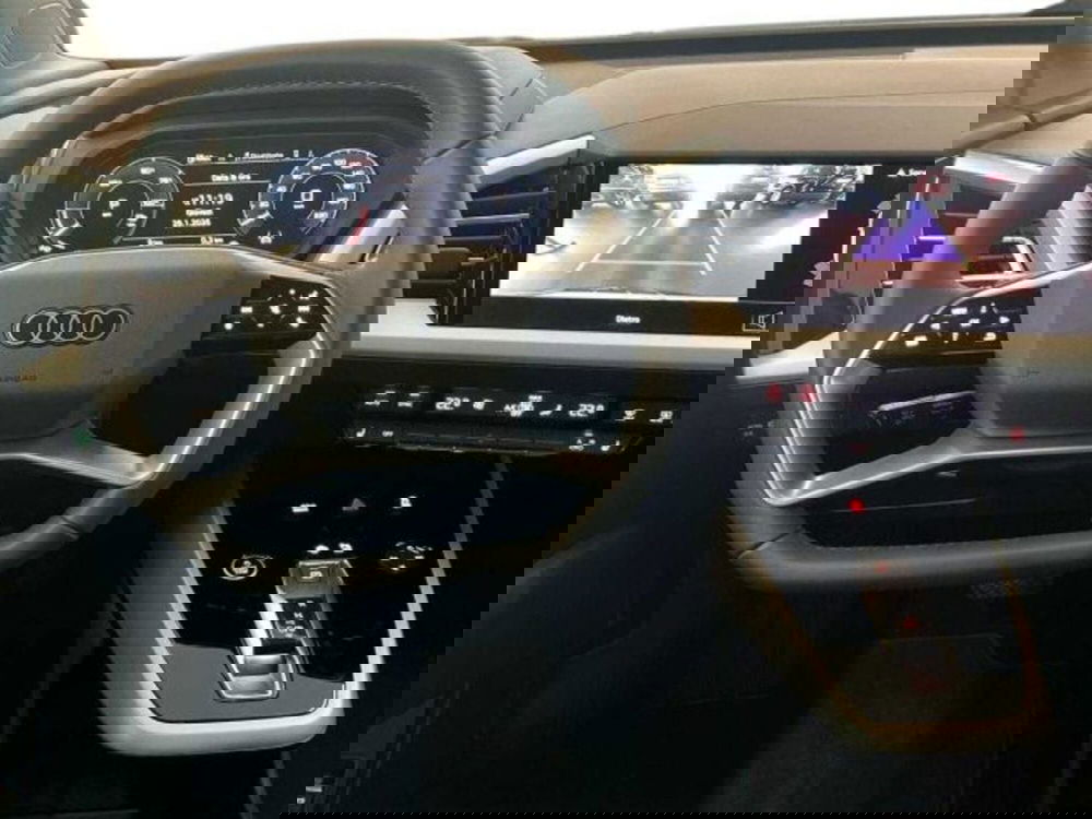 Audi Q4 Sportback nuova a Bologna (10)