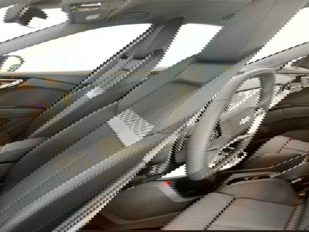 Audi Q4 Sportback nuova a Bologna (12)