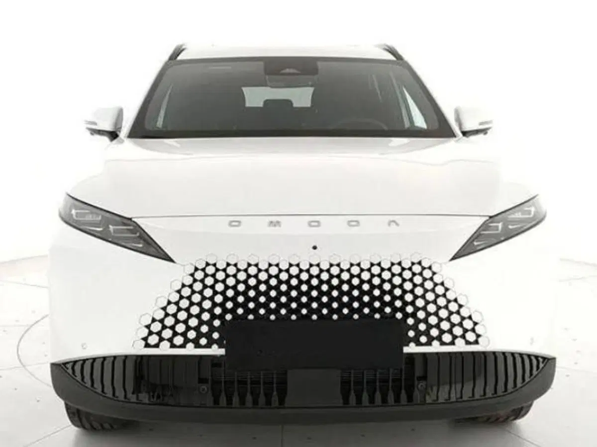 Omoda Omoda 7 SHS-P nuova a Bologna