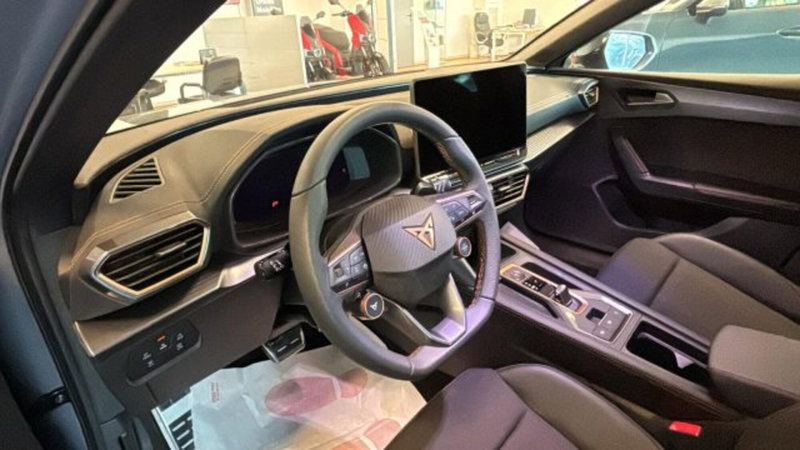 Cupra Leon Station Wagon nuova a Bologna (4)