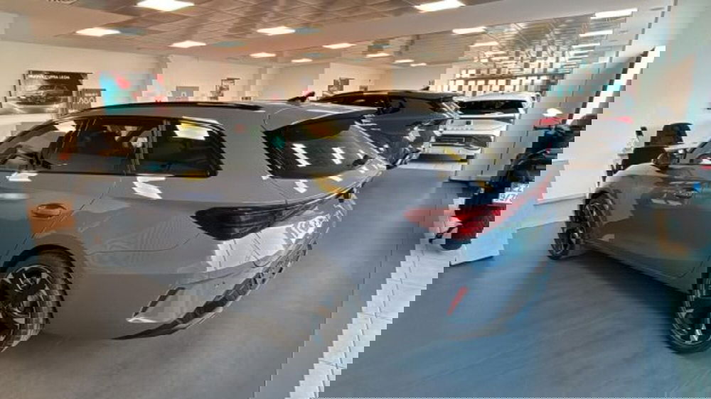 Cupra Leon Station Wagon nuova a Bologna (5)